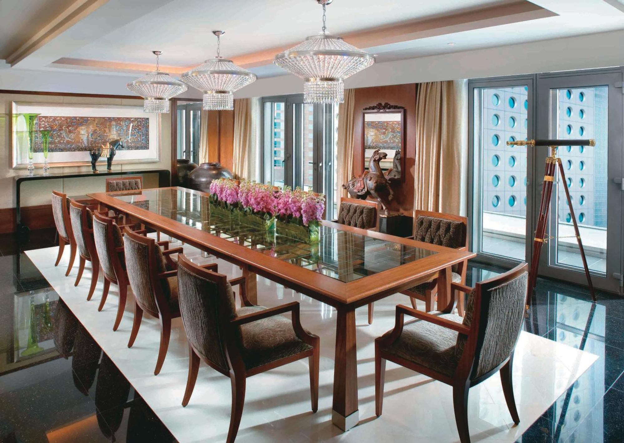 Mandarin Oriental, 酒店 香港