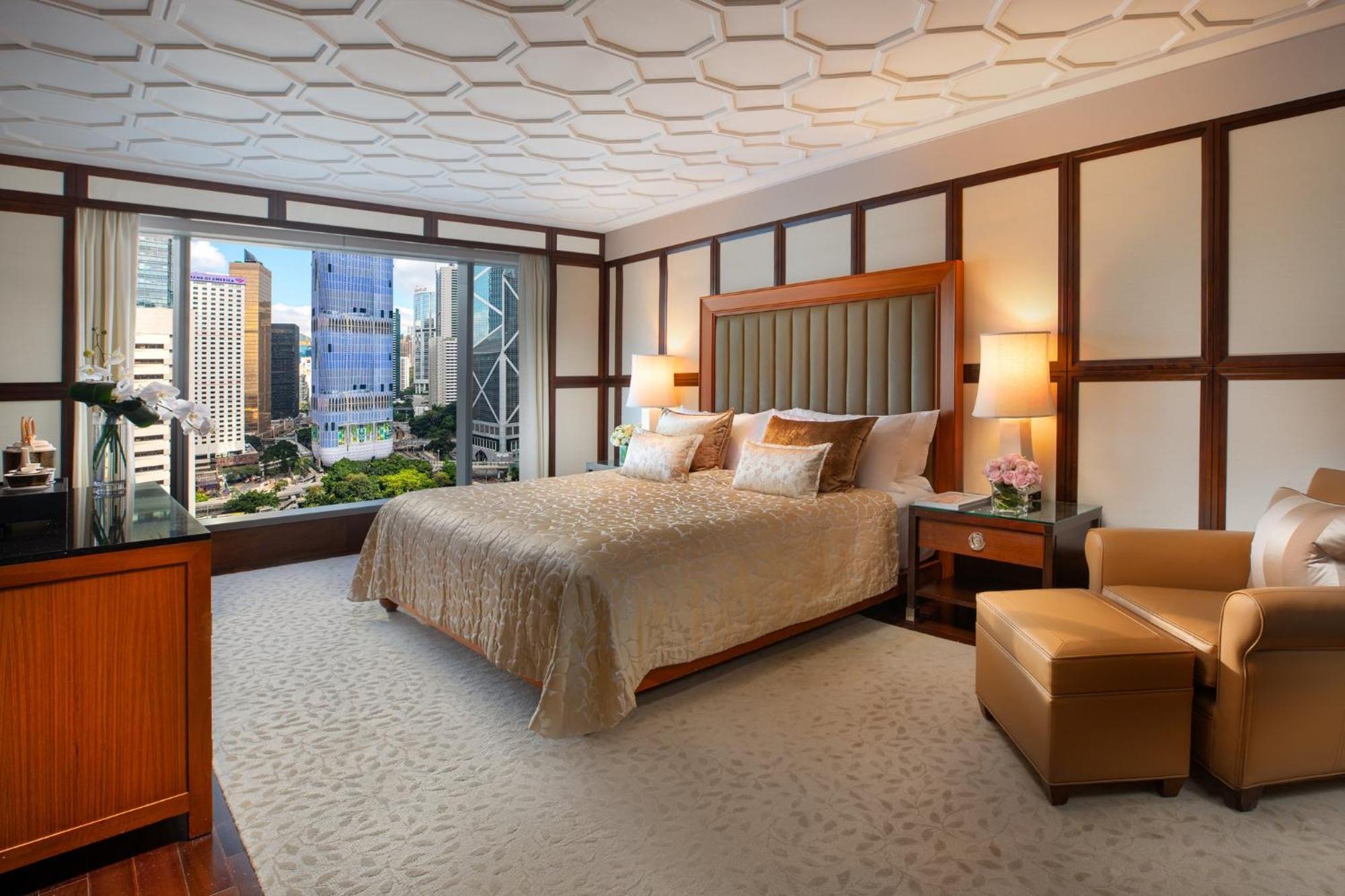 Mandarin Oriental, 酒店 香港