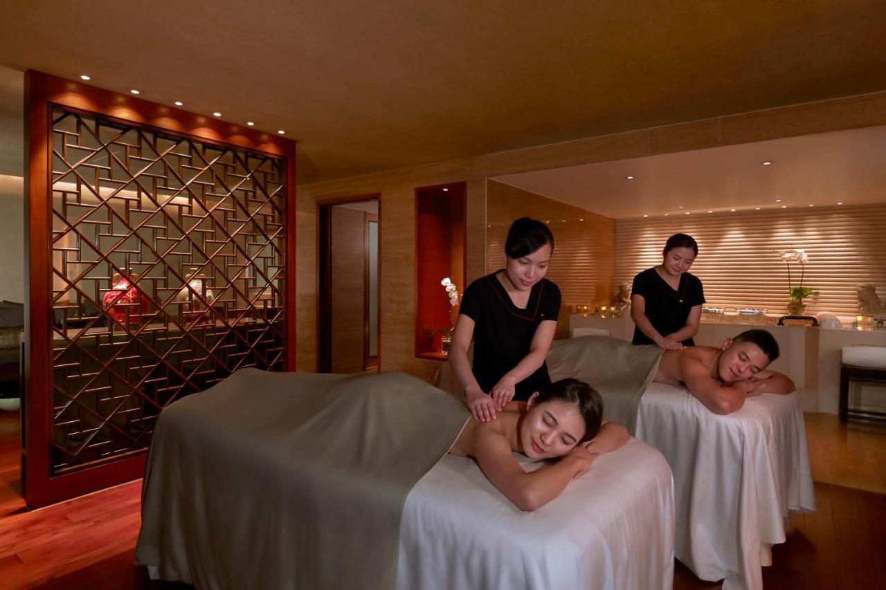Mandarin Oriental,
