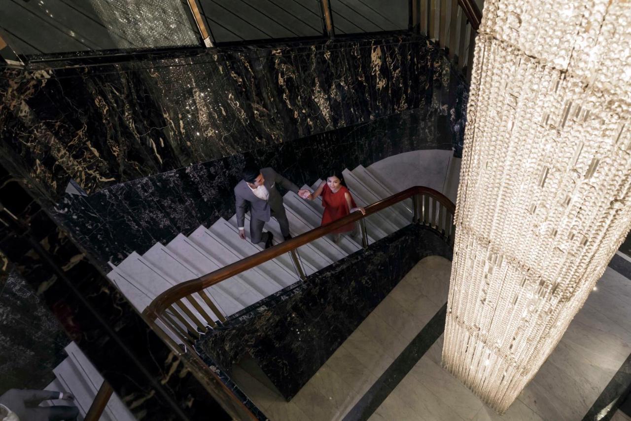 Mandarin Oriental,